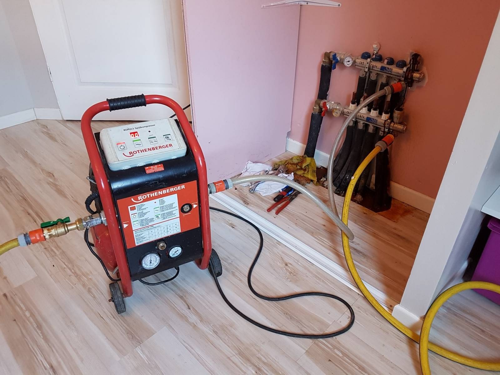 Pendik Üstkaynarca Vaillant Hermetik Şofben Petek Temizliği
